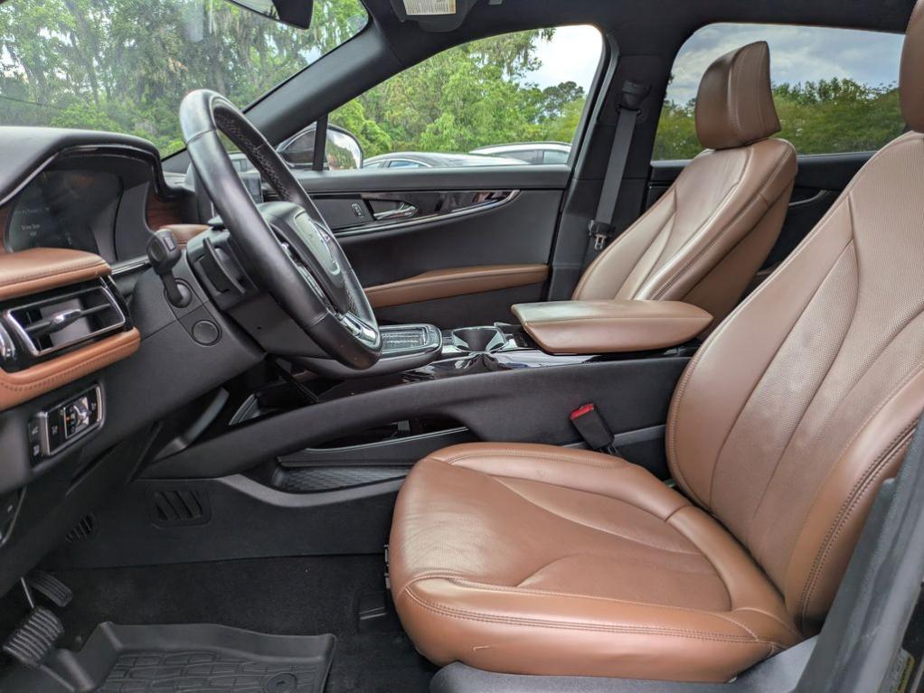 used 2023 Lincoln Nautilus car, priced at $35,000