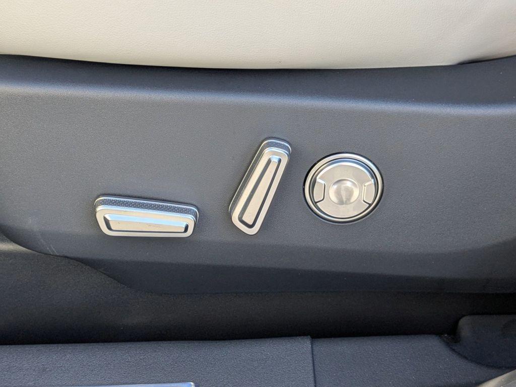 new 2026 Lincoln Nautilus car, priced at $58,220