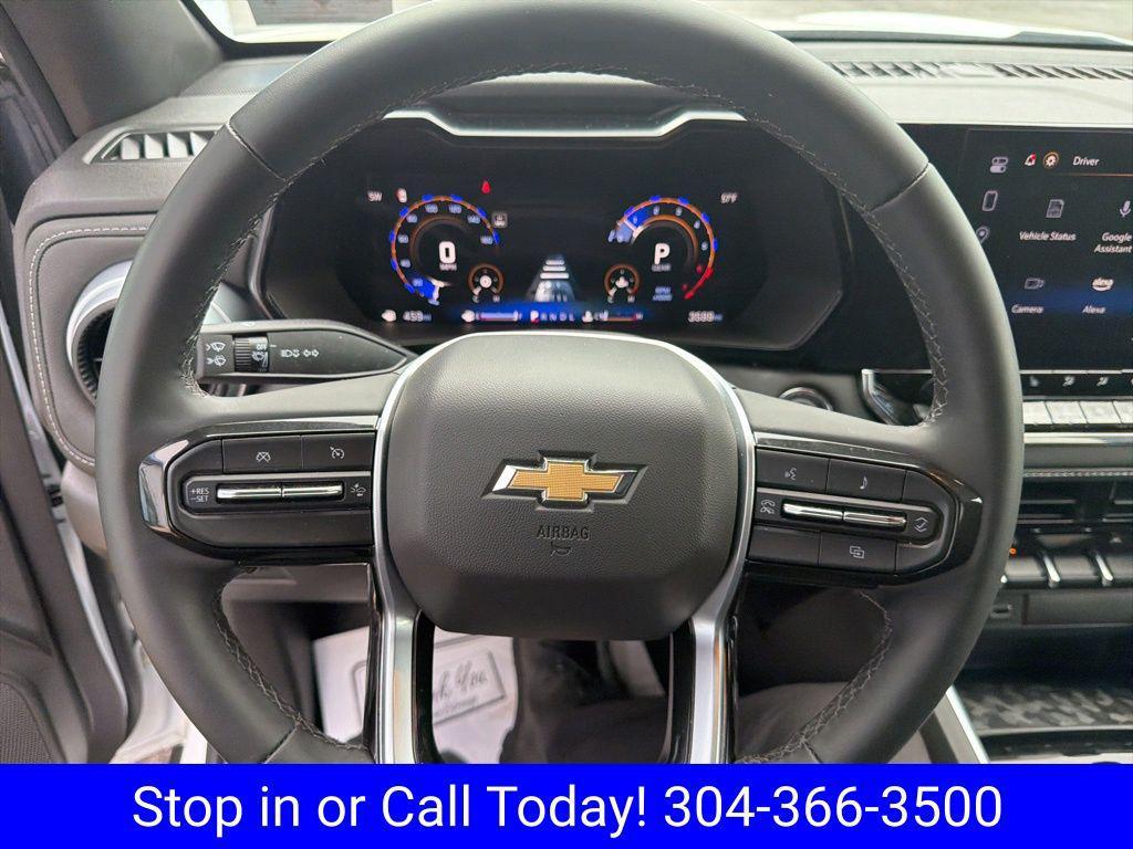 new 2025 Chevrolet Colorado car, priced at $32,998