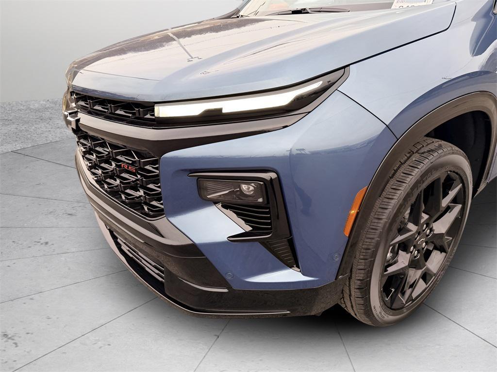 new 2026 Chevrolet Traverse car, priced at $54,760