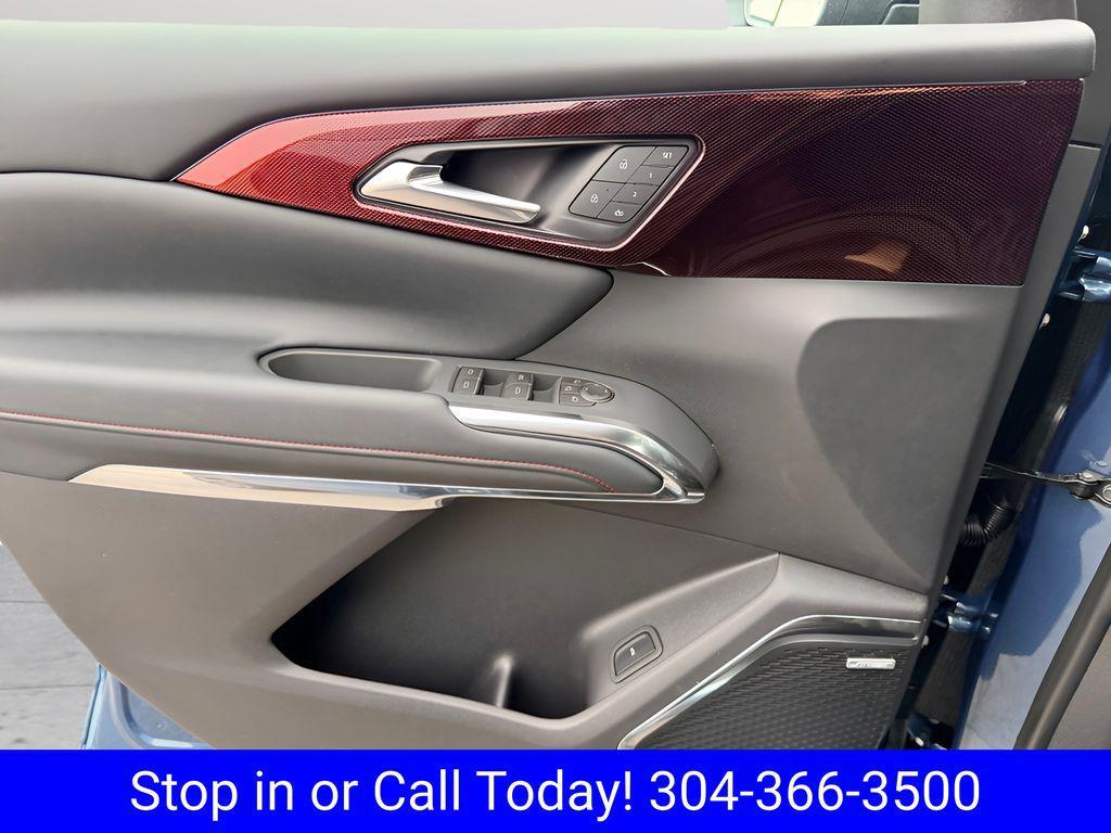 new 2026 Chevrolet Traverse car, priced at $57,260