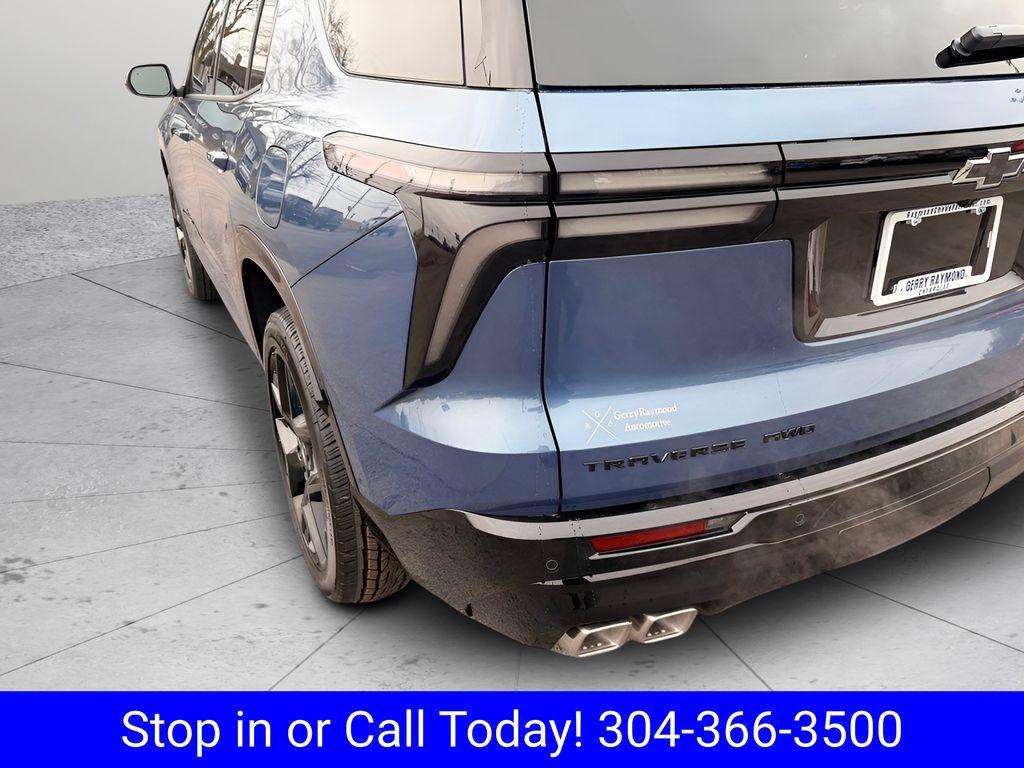 new 2026 Chevrolet Traverse car, priced at $57,260