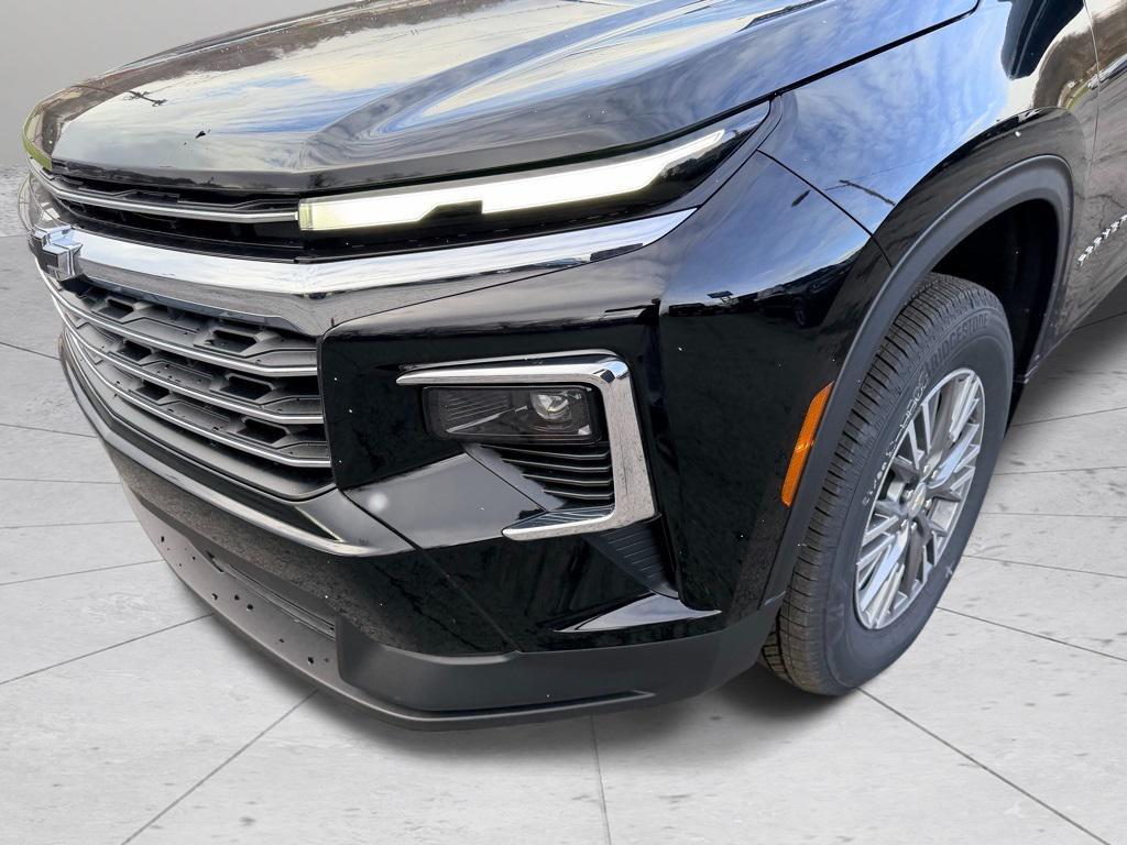 new 2026 Chevrolet Traverse car, priced at $42,035