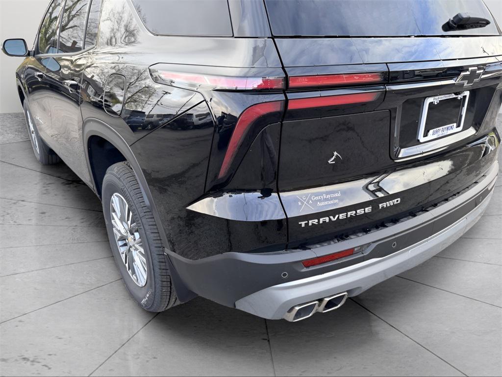 new 2026 Chevrolet Traverse car, priced at $42,035