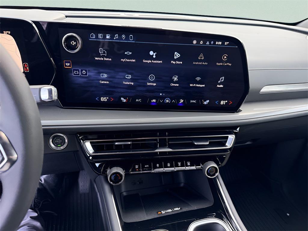 new 2026 Chevrolet Traverse car, priced at $42,035