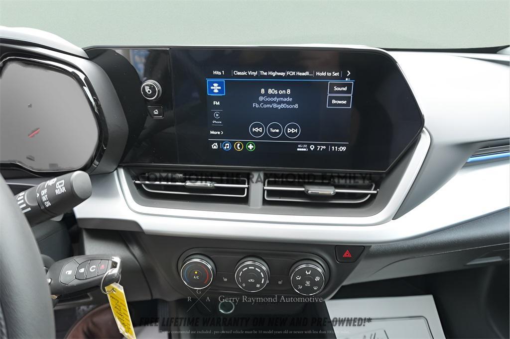 used 2025 Chevrolet Trax car, priced at $18,636