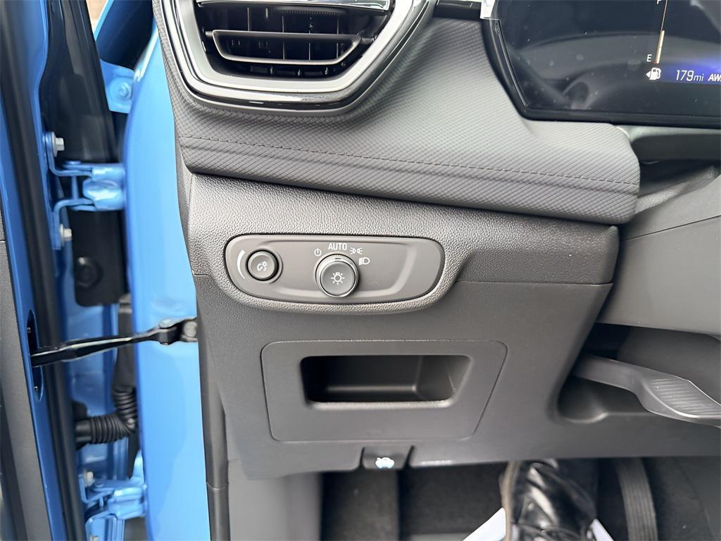 new 2026 Chevrolet TrailBlazer car, priced at $30,235