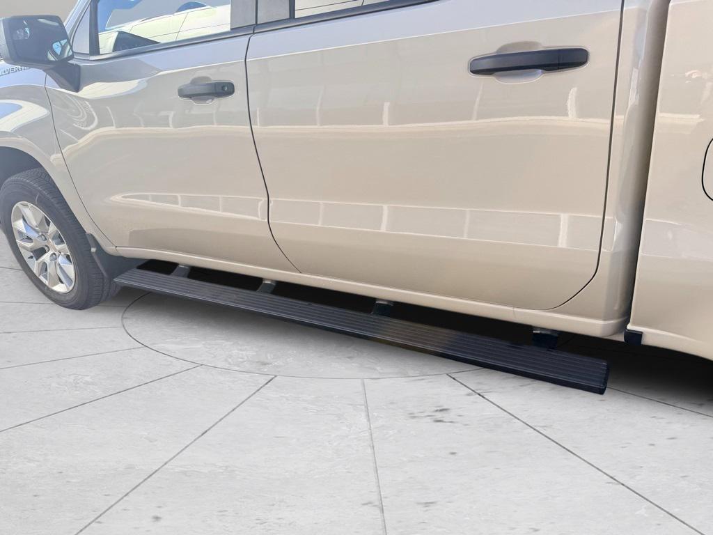 new 2026 Chevrolet Silverado 1500 car, priced at $43,695