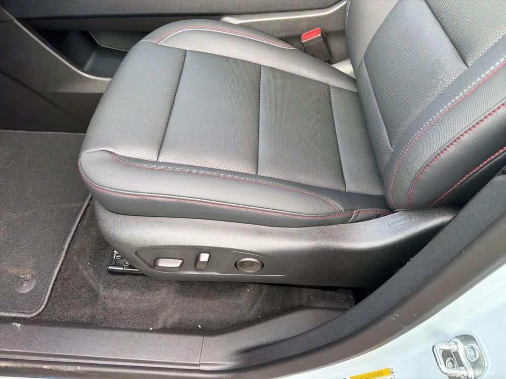 new 2026 Chevrolet Traverse car, priced at $56,515