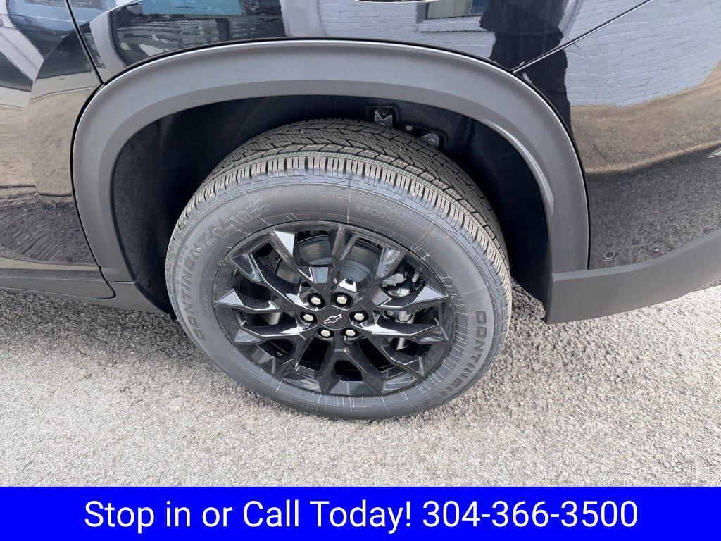 new 2026 Chevrolet Traverse car, priced at $51,205