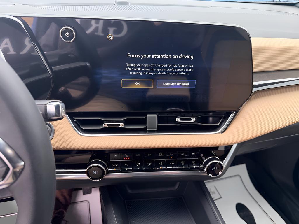 new 2026 Chevrolet Equinox car, priced at $36,850