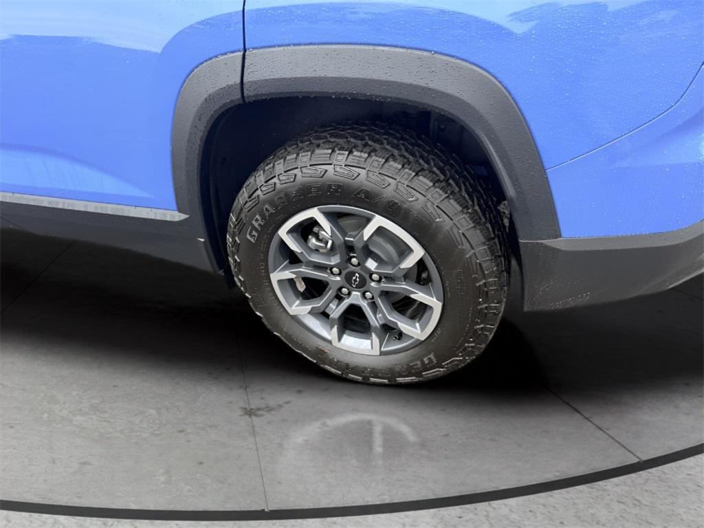 new 2026 Chevrolet Equinox car, priced at $36,850