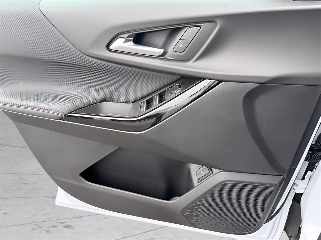 new 2026 Chevrolet Equinox car, priced at $38,190