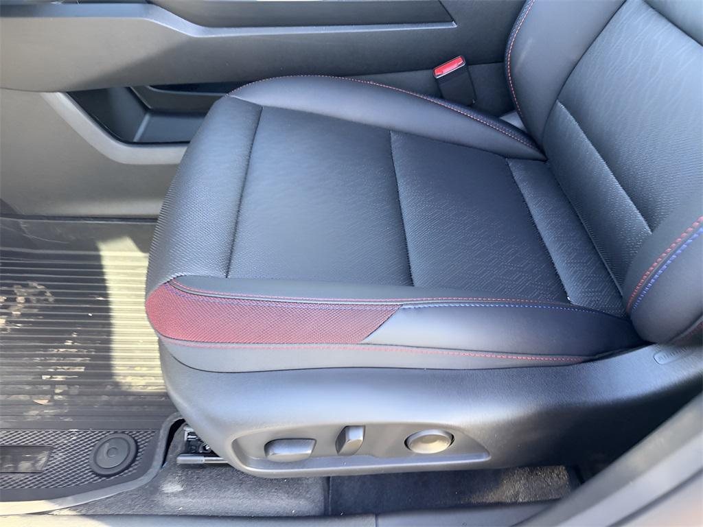 new 2026 Chevrolet Equinox car, priced at $38,675