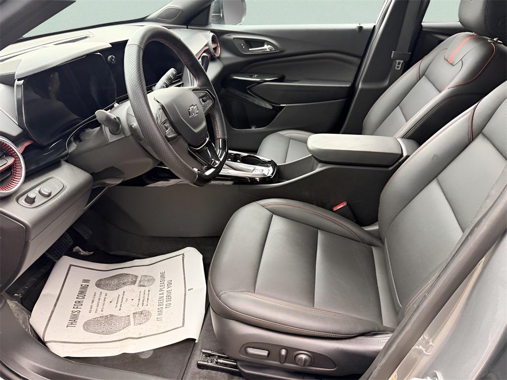 used 2025 Chevrolet Trax car, priced at $21,529