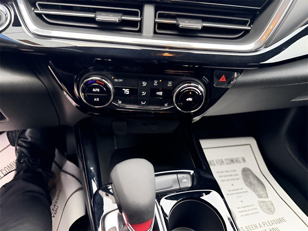 used 2025 Chevrolet Trax car, priced at $21,529