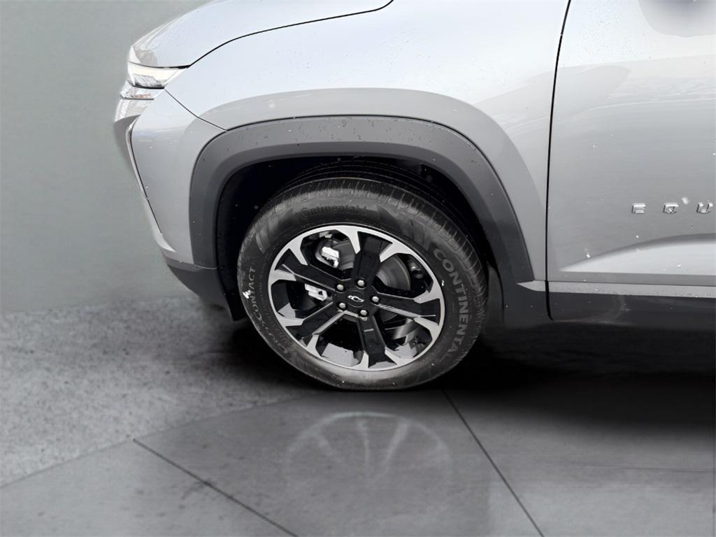 new 2026 Chevrolet Equinox car, priced at $36,860