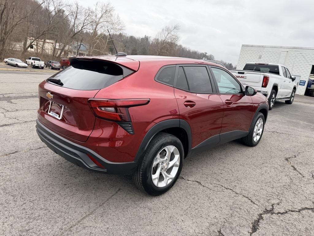 used 2024 Chevrolet Trax car, priced at $18,733