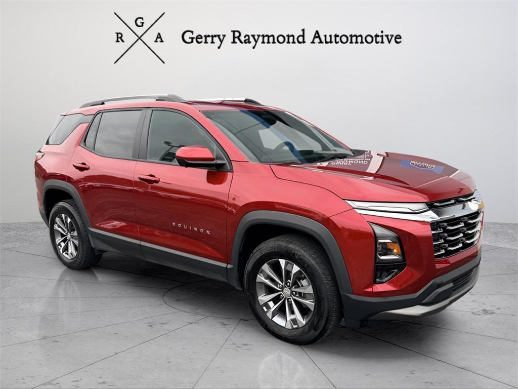 used 2025 Chevrolet Equinox car, priced at $26,552