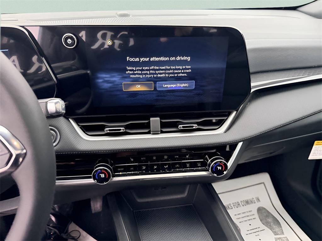 new 2026 Chevrolet Equinox car, priced at $36,860