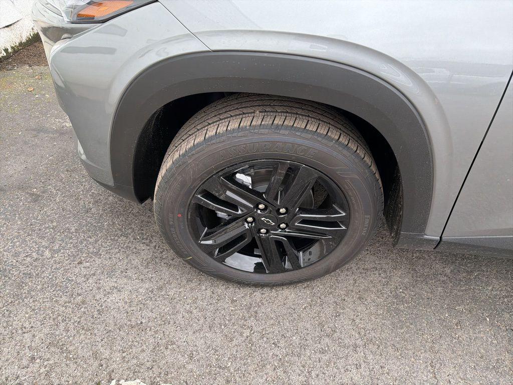 new 2026 Chevrolet Trax car, priced at $25,780