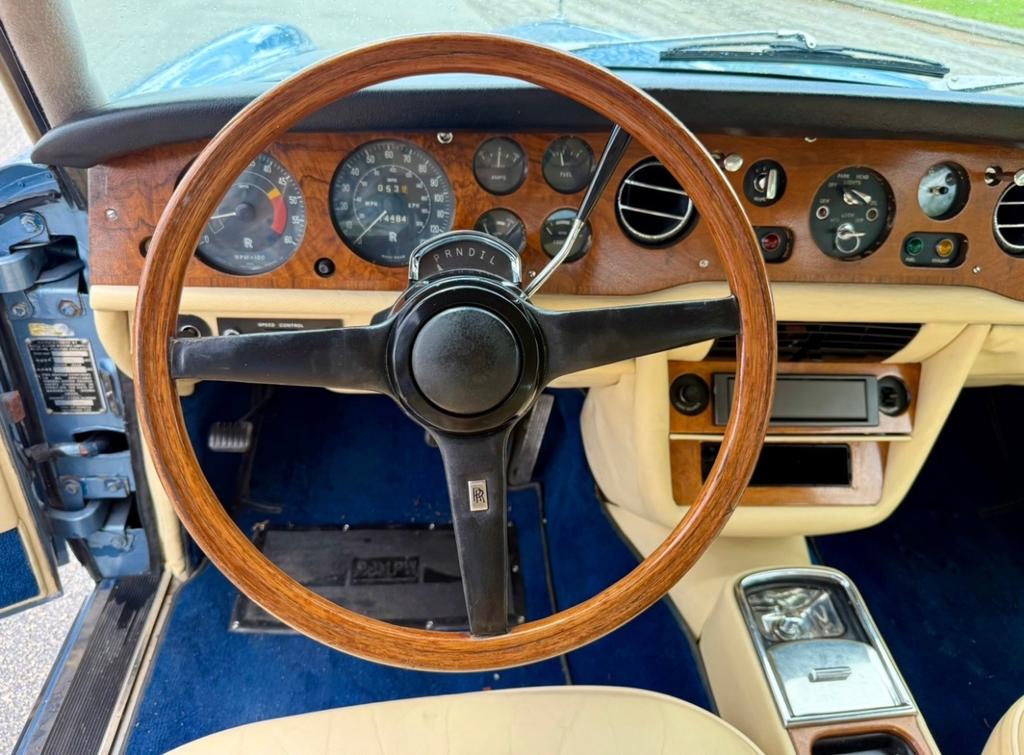 used 1974 Rolls-Royce Corniche car, priced at $44,000