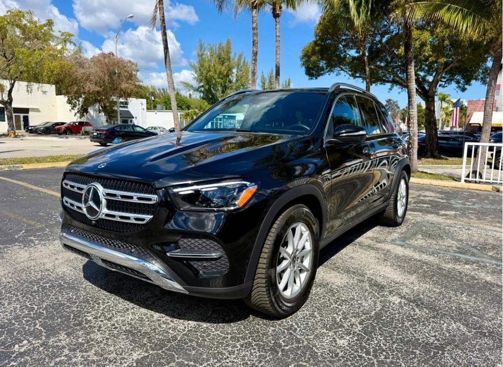 used 2025 Mercedes-Benz GLE 350 car, priced at $52,800