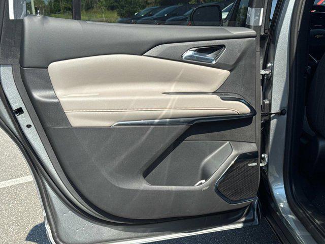 new 2026 Chevrolet Traverse car, priced at $47,855