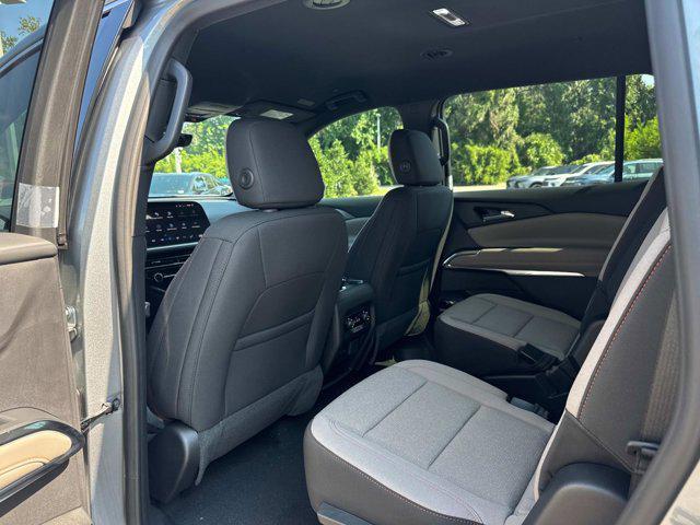 new 2026 Chevrolet Traverse car, priced at $47,855