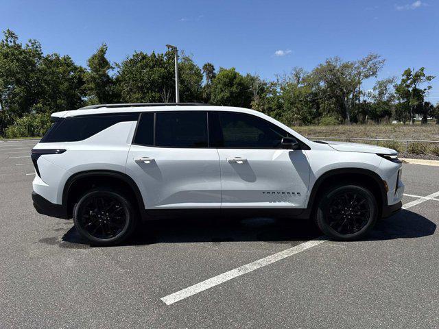 new 2026 Chevrolet Traverse car, priced at $47,305
