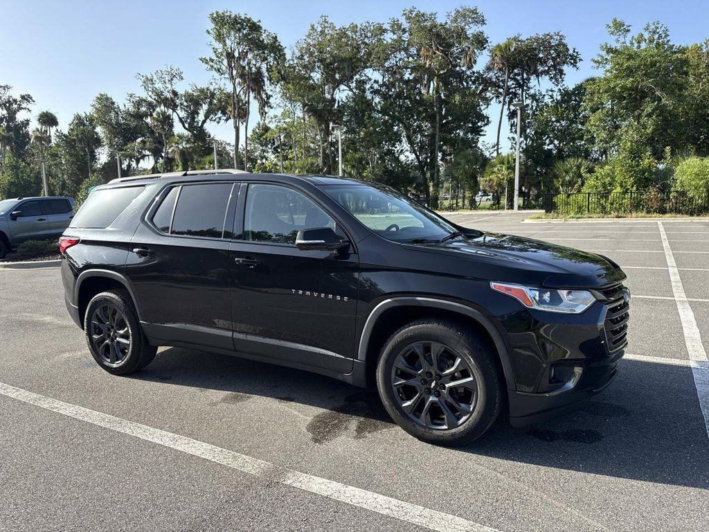 used 2020 Chevrolet Traverse car, priced at $23,163