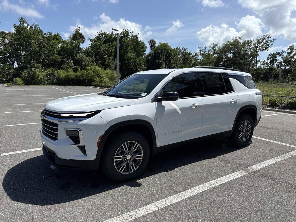 new 2026 Chevrolet Traverse car, priced at $42,795