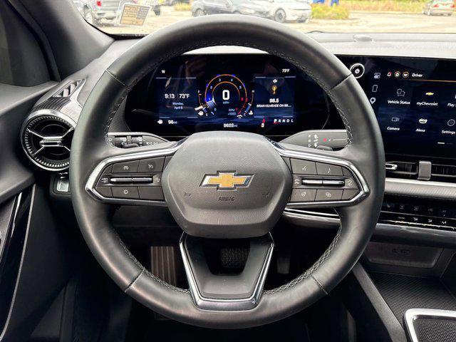 used 2025 Chevrolet Equinox car, priced at $26,784