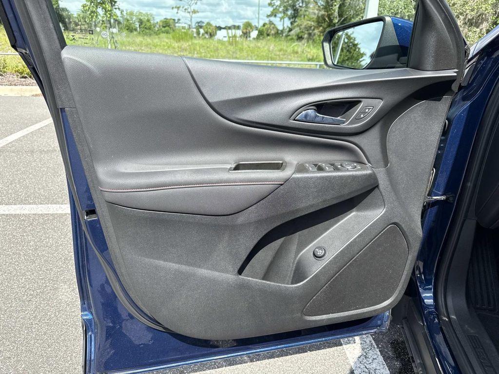 used 2022 Chevrolet Equinox car, priced at $23,800