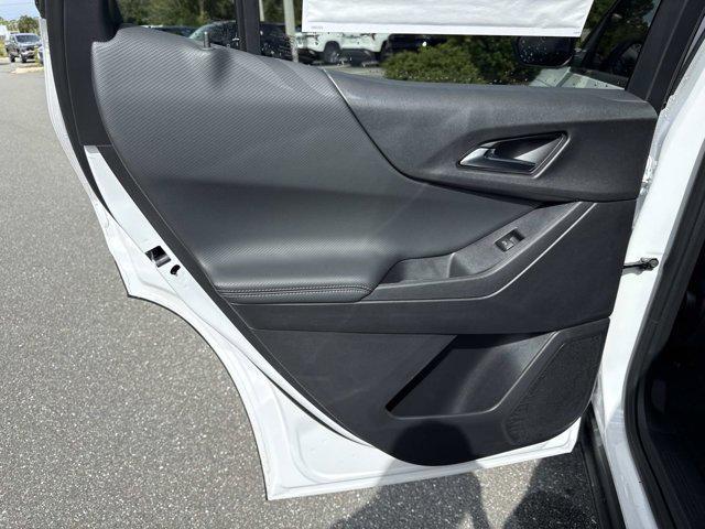 new 2026 Chevrolet Equinox car, priced at $30,990