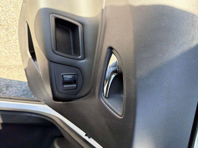 used 2024 Chevrolet Equinox car, priced at $24,925