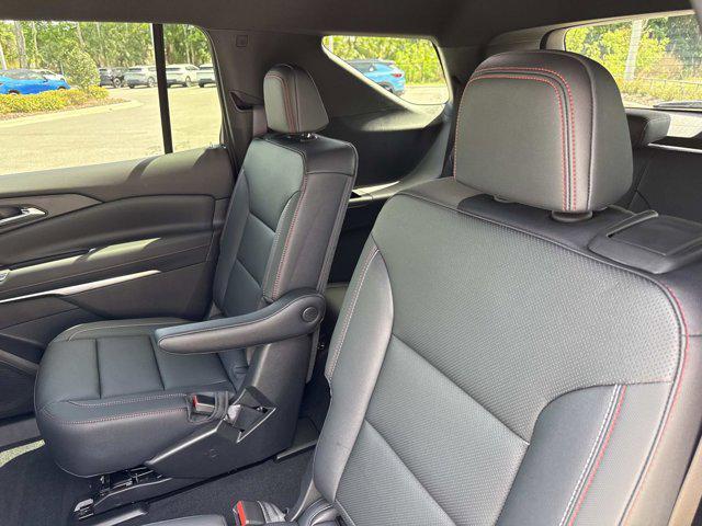 new 2026 Chevrolet Traverse car, priced at $50,895