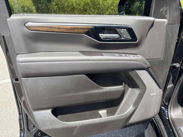 new 2026 Chevrolet Suburban car, priced at $91,880