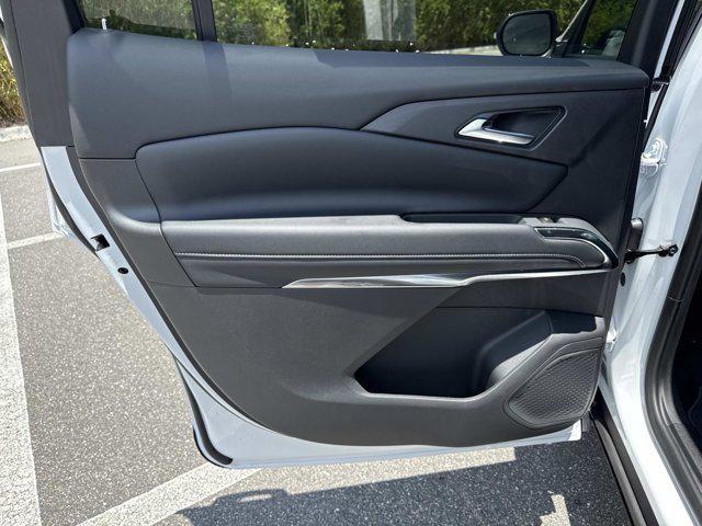 new 2026 Chevrolet Traverse car, priced at $42,795