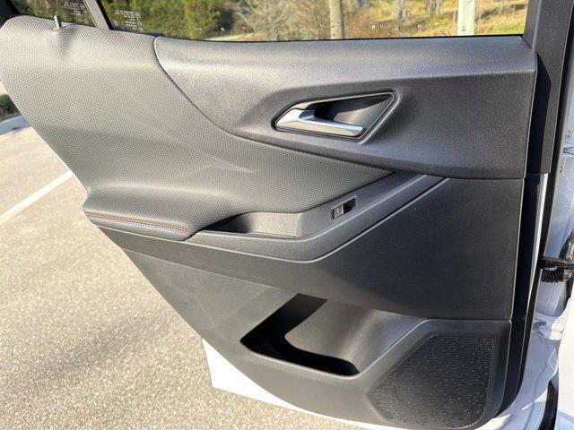 new 2026 Chevrolet Equinox car, priced at $40,040