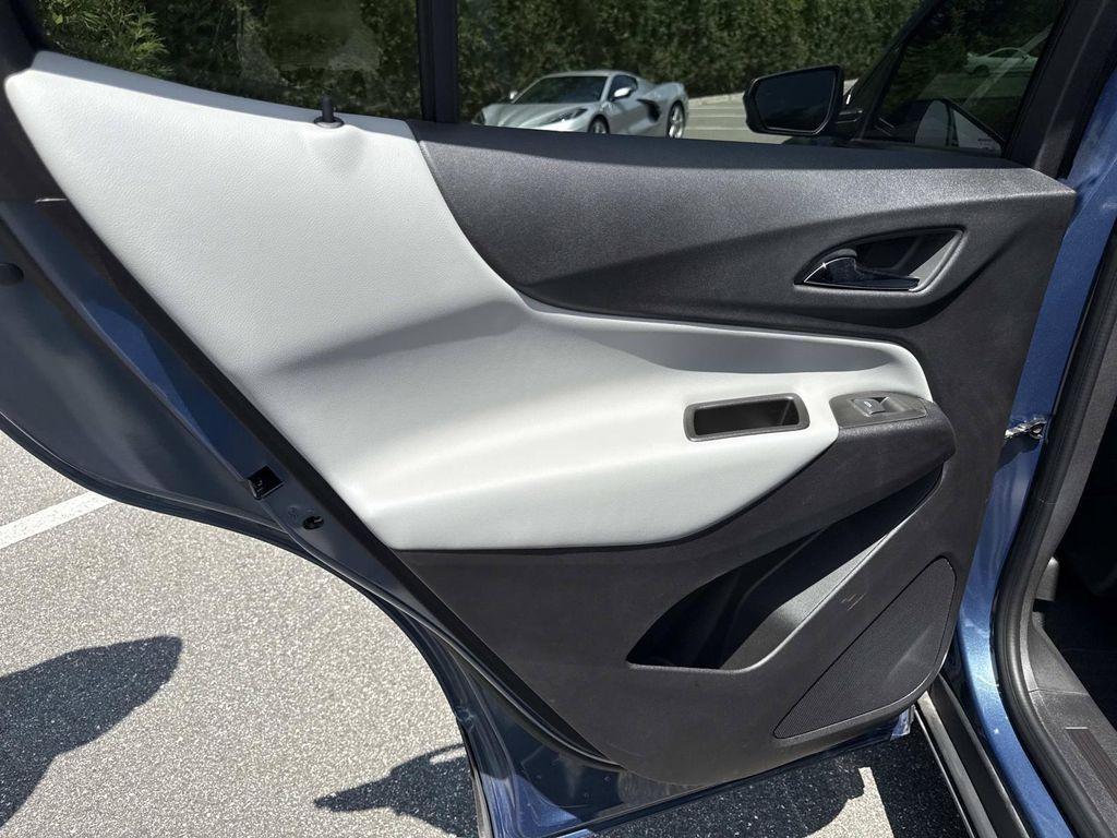 used 2024 Chevrolet Equinox car, priced at $21,274