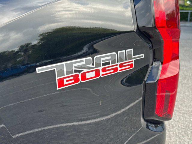 new 2025 Chevrolet Colorado car, priced at $47,575