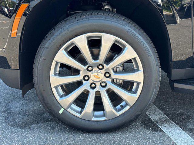 new 2025 Chevrolet Suburban car, priced at $80,320