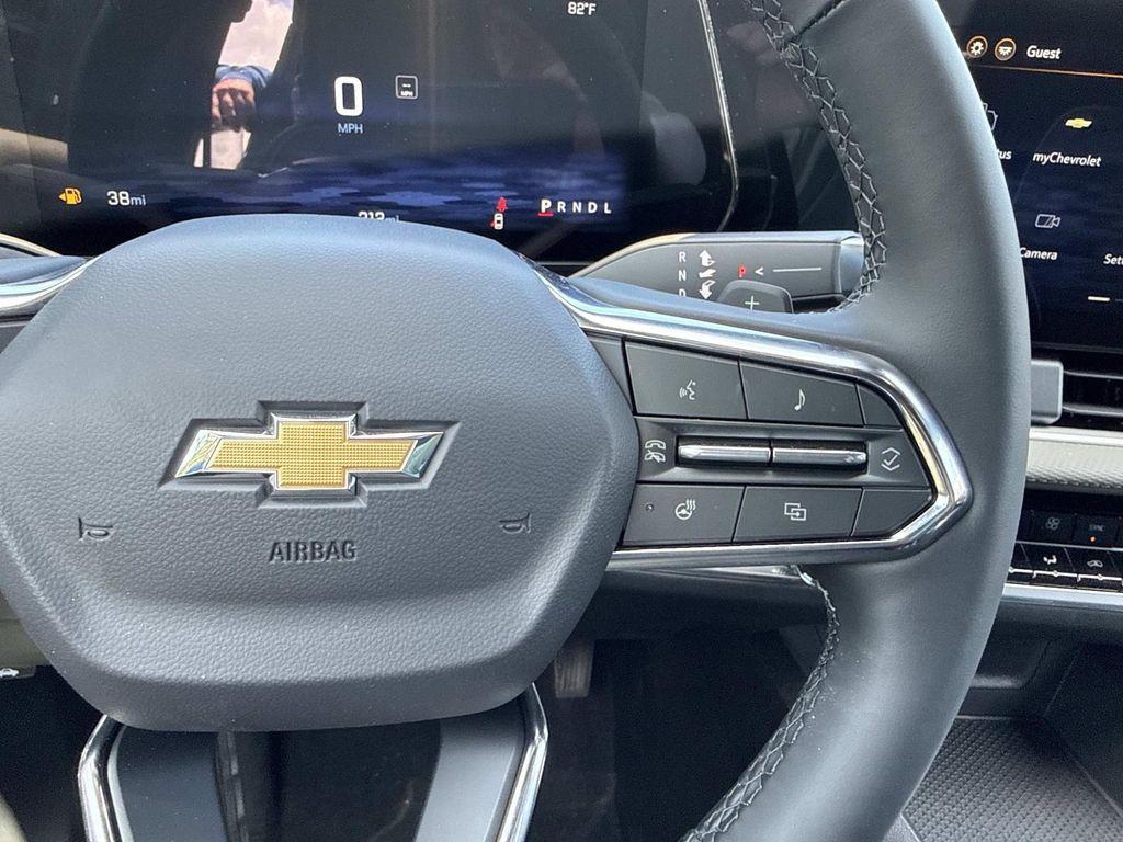 new 2026 Chevrolet Equinox car, priced at $34,254