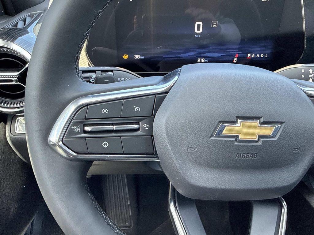 new 2026 Chevrolet Equinox car, priced at $34,254