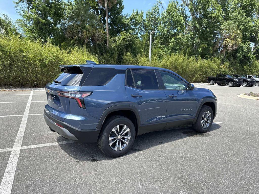 new 2026 Chevrolet Equinox car, priced at $34,254