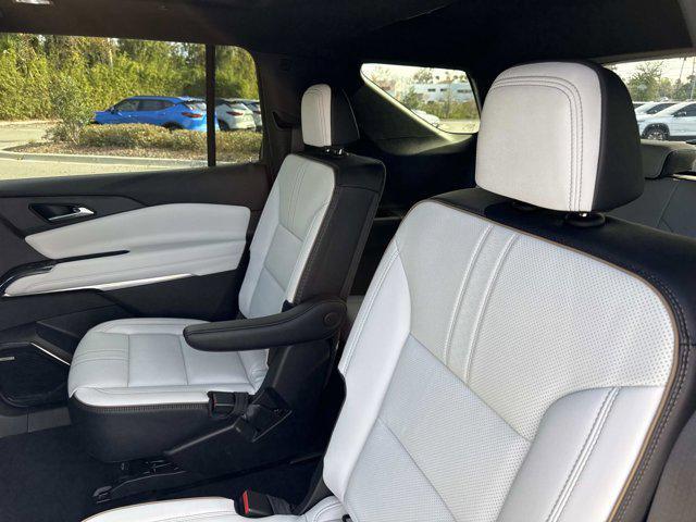 new 2026 Chevrolet Traverse car, priced at $60,260