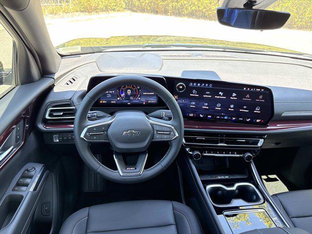 new 2026 Chevrolet Traverse car, priced at $52,120