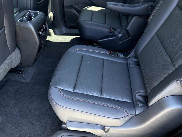 new 2026 Chevrolet Traverse car, priced at $52,120
