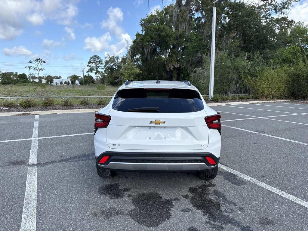used 2025 Chevrolet Trax car, priced at $20,897